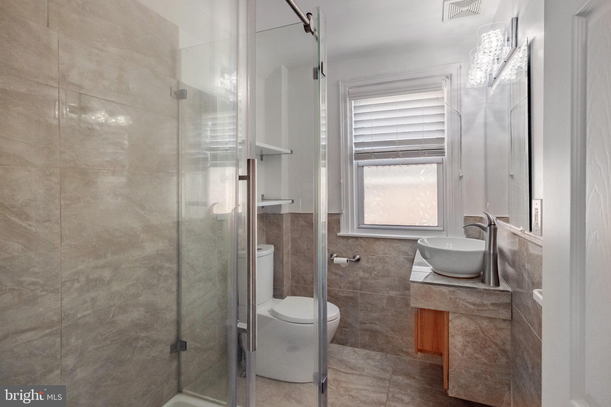 KIRKLYN - Residential