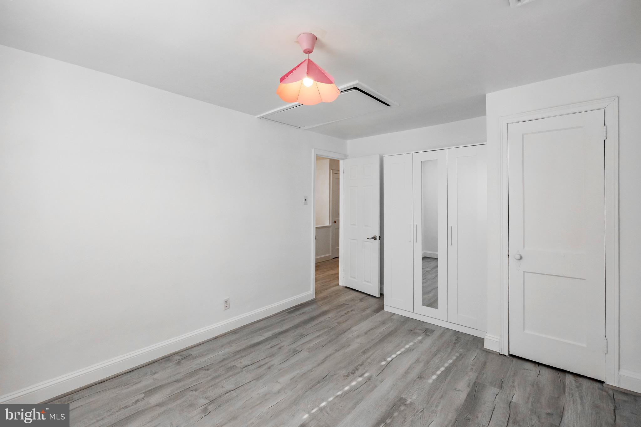 KIRKLYN - Residential