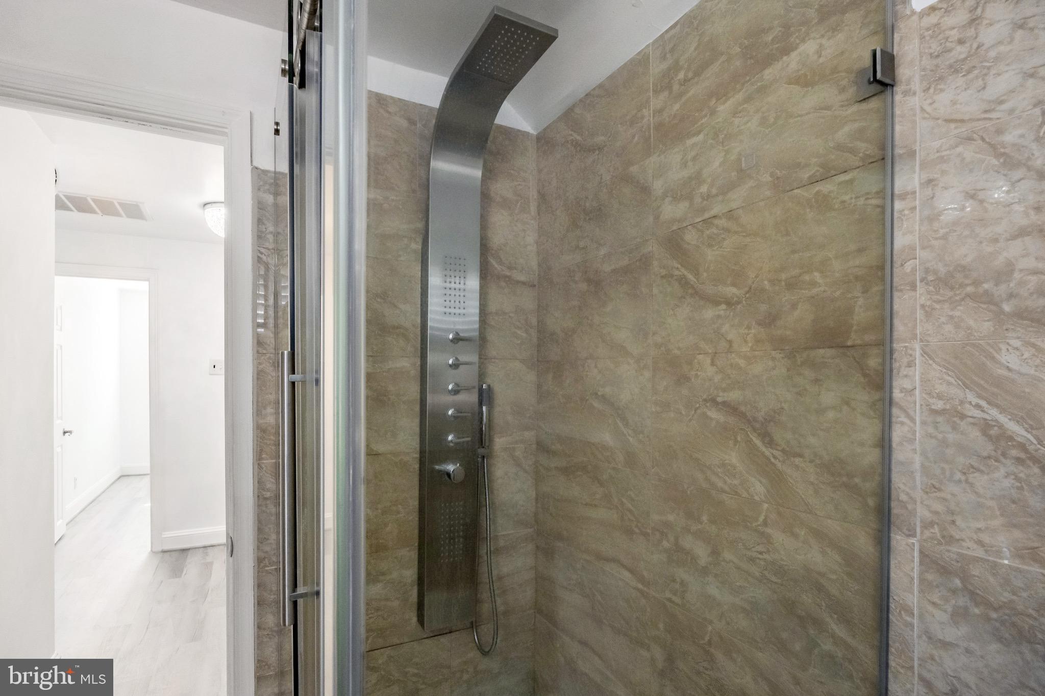 KIRKLYN - Residential