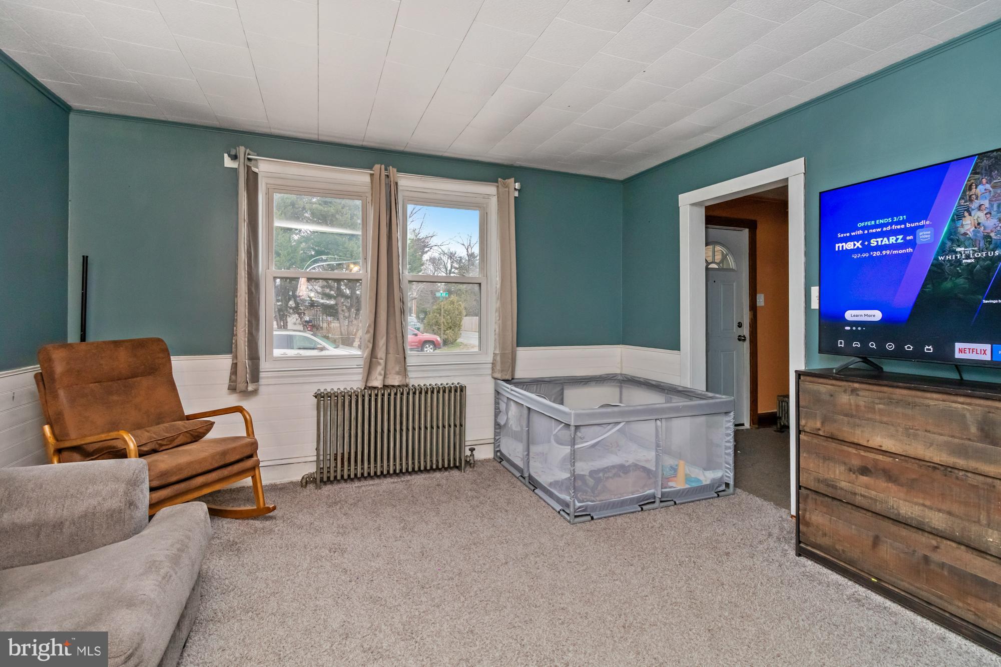 ARUNDEL GARDENS - Residential