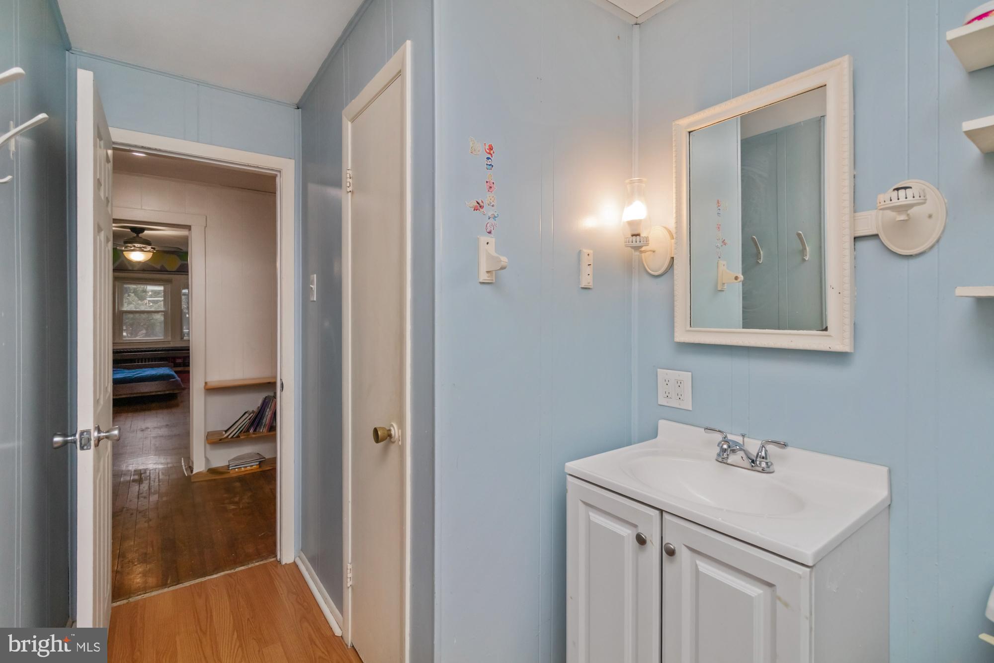 ARUNDEL GARDENS - Residential