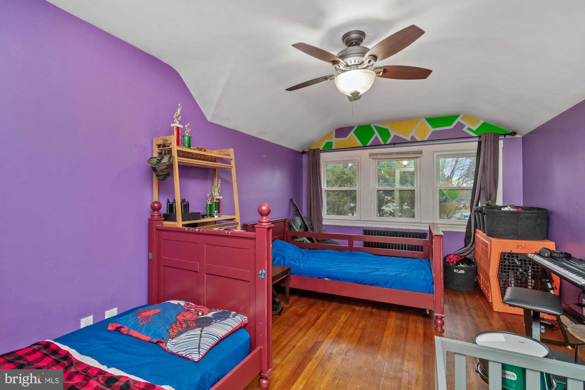 ARUNDEL GARDENS - Residential