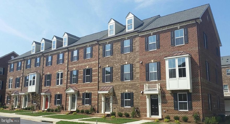 Receive $14,000 towards closing costs when financing with NVRM! Gourmet Kitchen, Stainless Steel Appliances, Finished Rec Room, Composite Deck, Hardwood Kitchen, Powder Room and Foyer, Washer and Dryer, Granite Bathroom, Owner s Bath Roman Shower, End unit Mozart townhouse