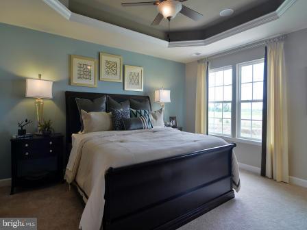 HOWARD SQUARE - Residential