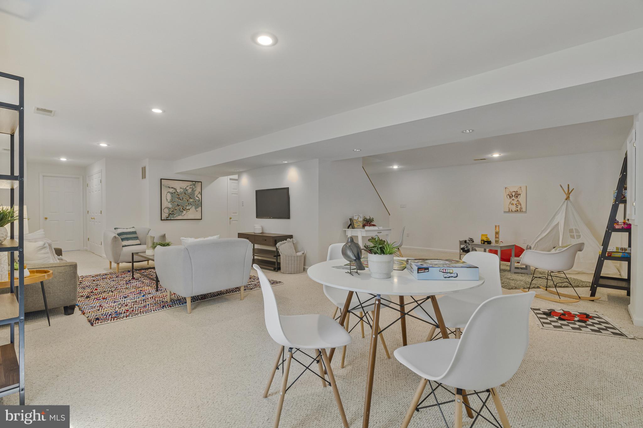 ASHBURTON MANORS - Residential