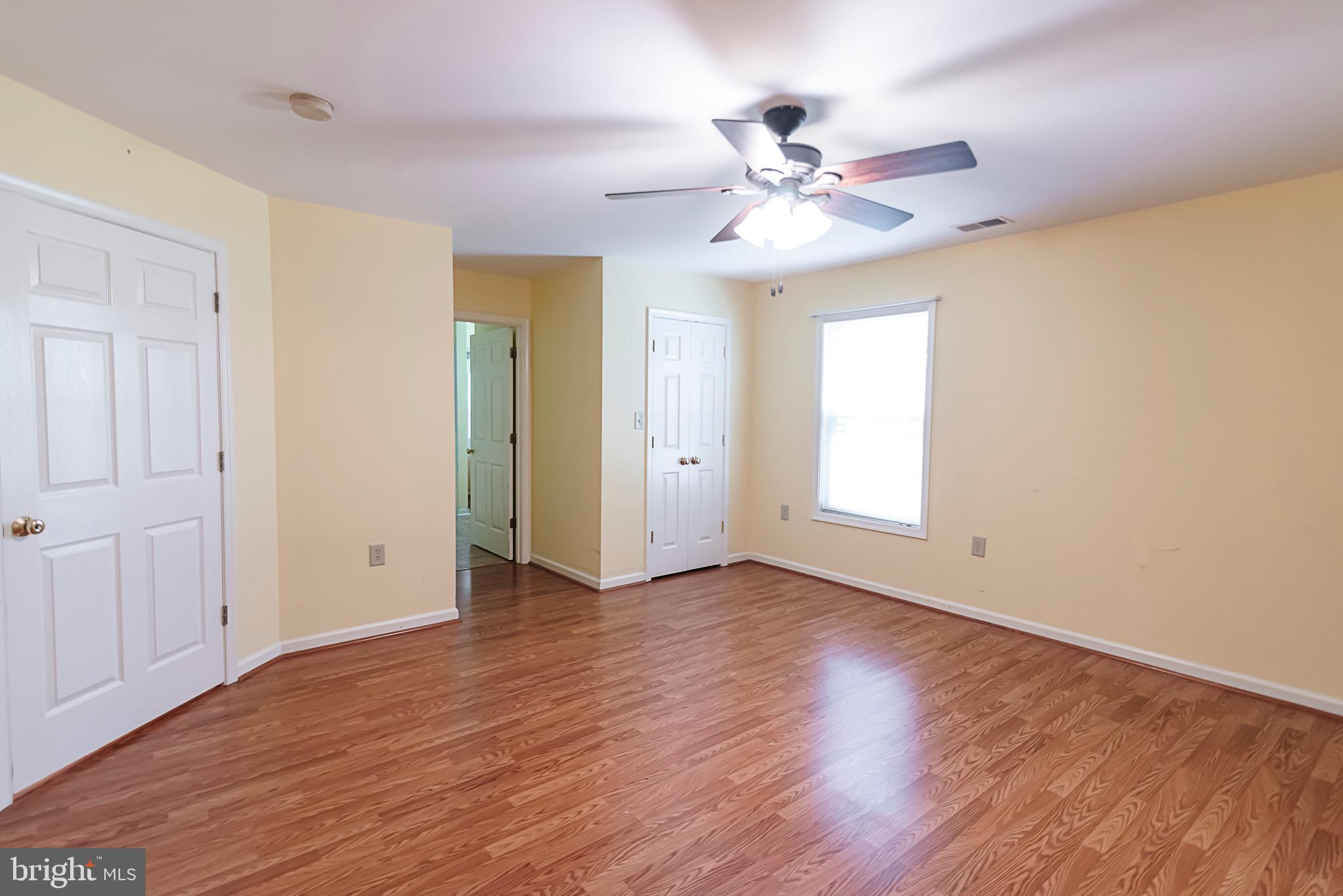 LOCUST HILL - Residential