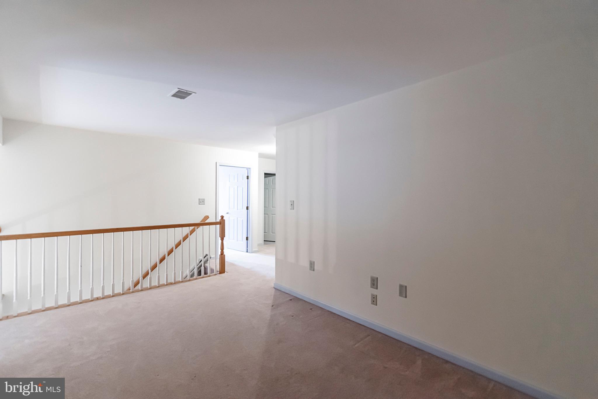 LOCUST HILL - Residential