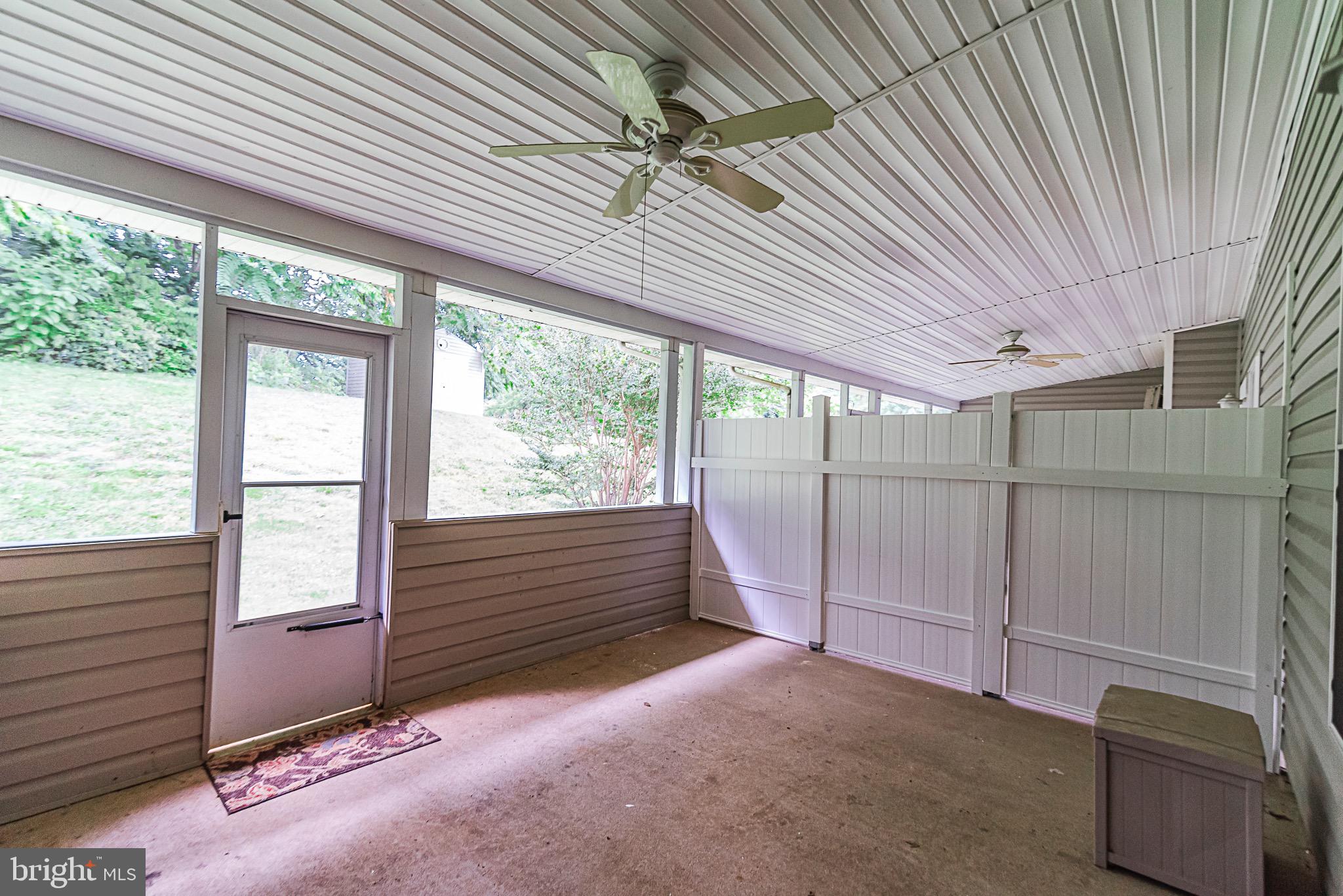 LOCUST HILL - Residential