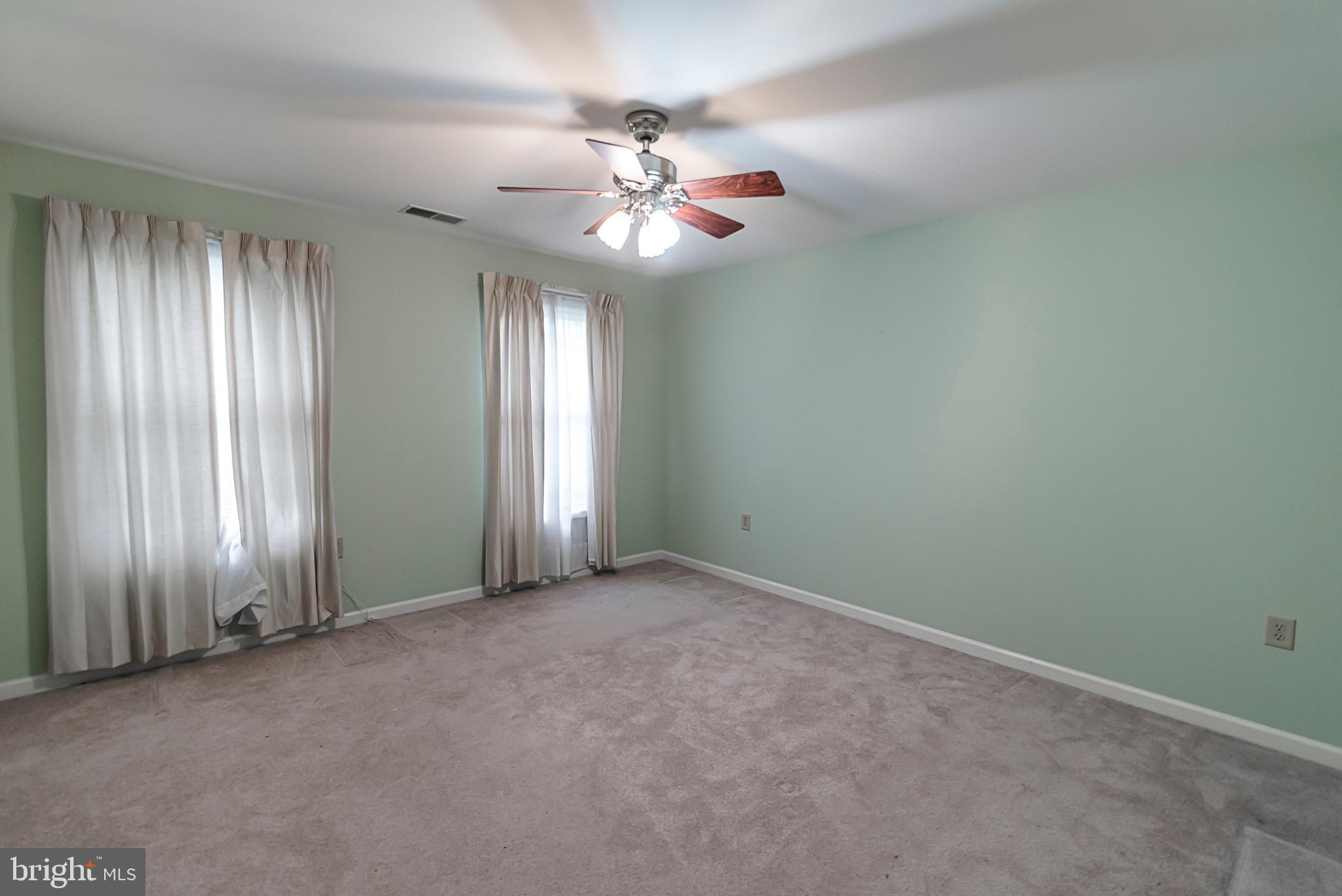 LOCUST HILL - Residential