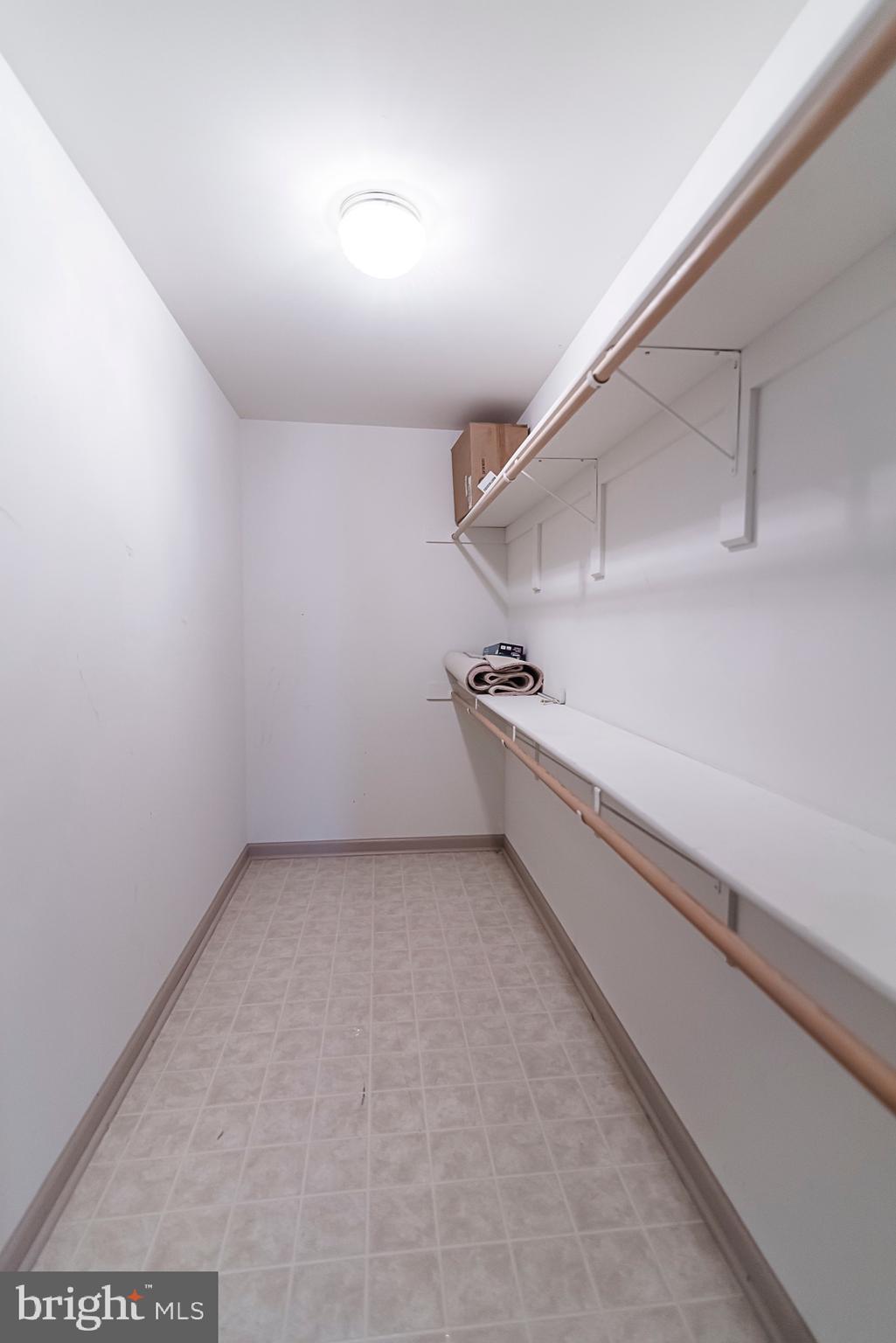 LOCUST HILL - Residential