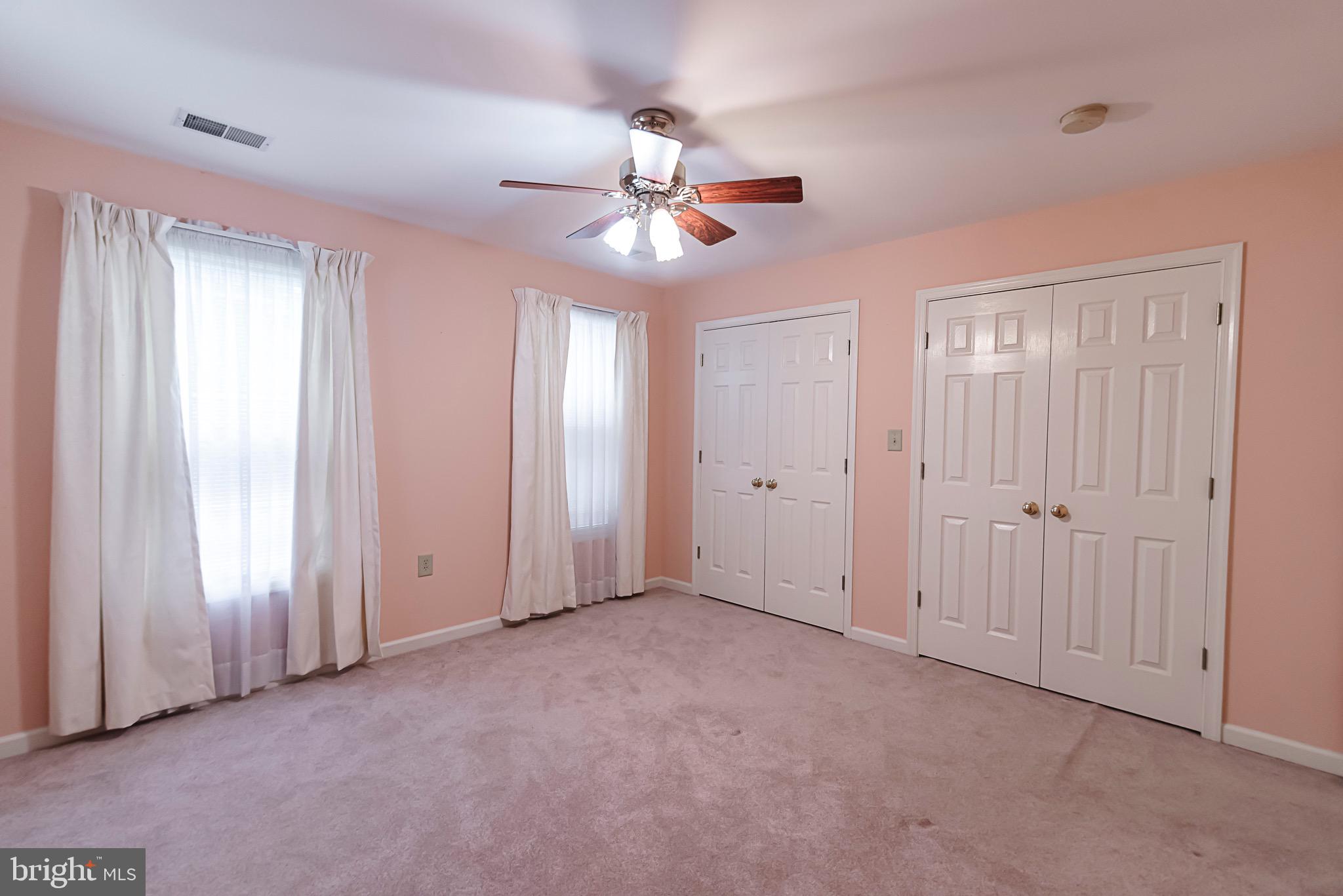 LOCUST HILL - Residential