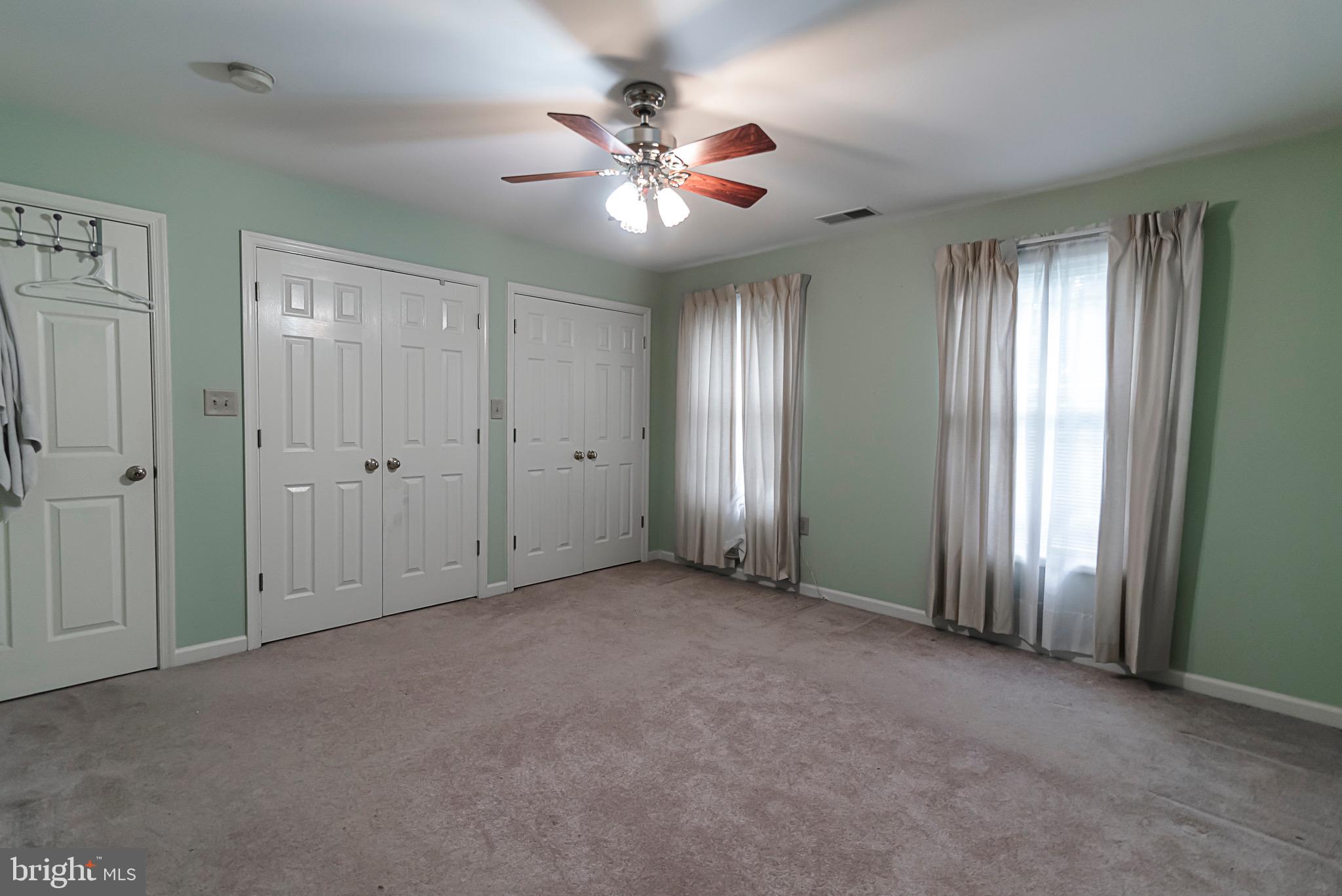 LOCUST HILL - Residential