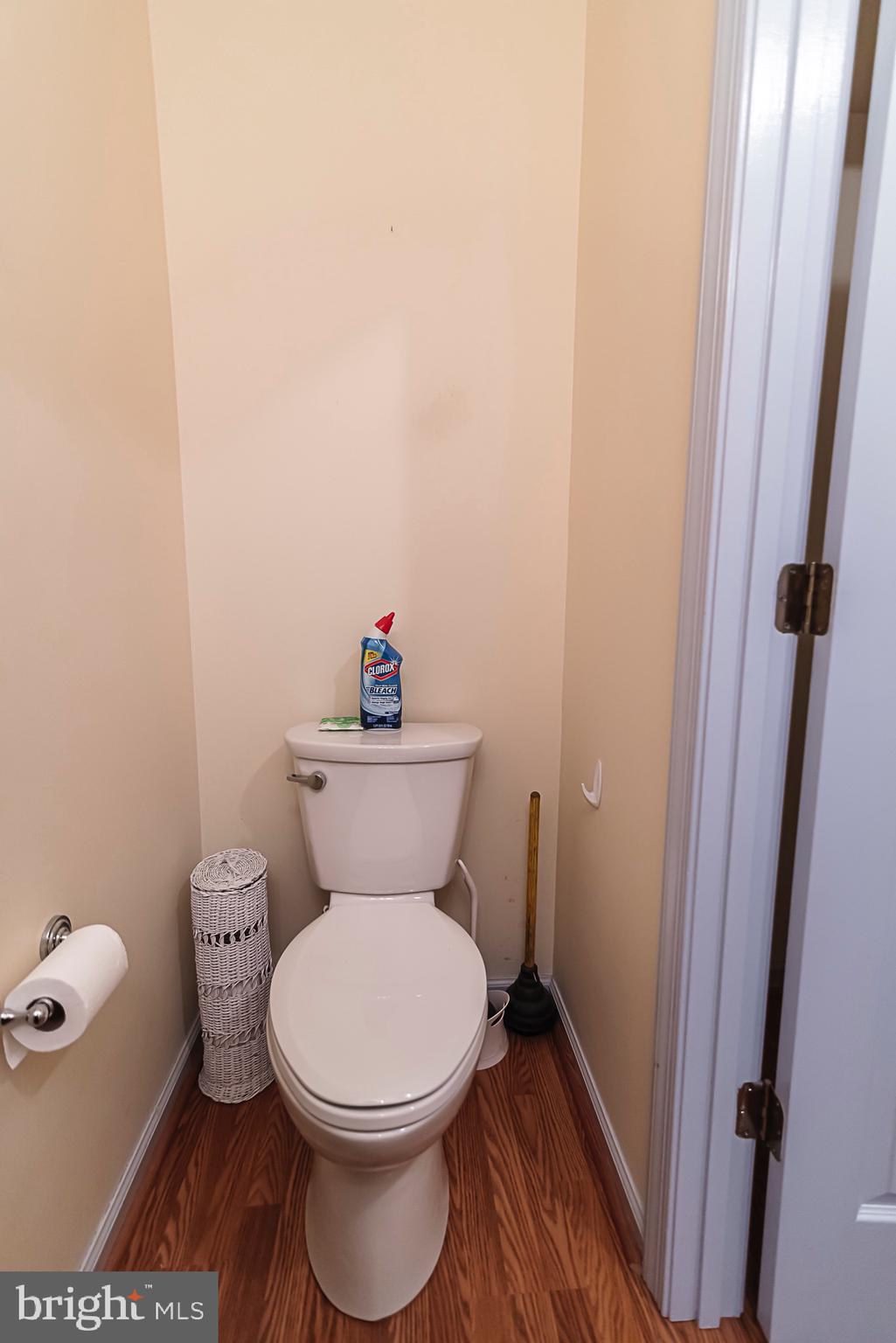 LOCUST HILL - Residential