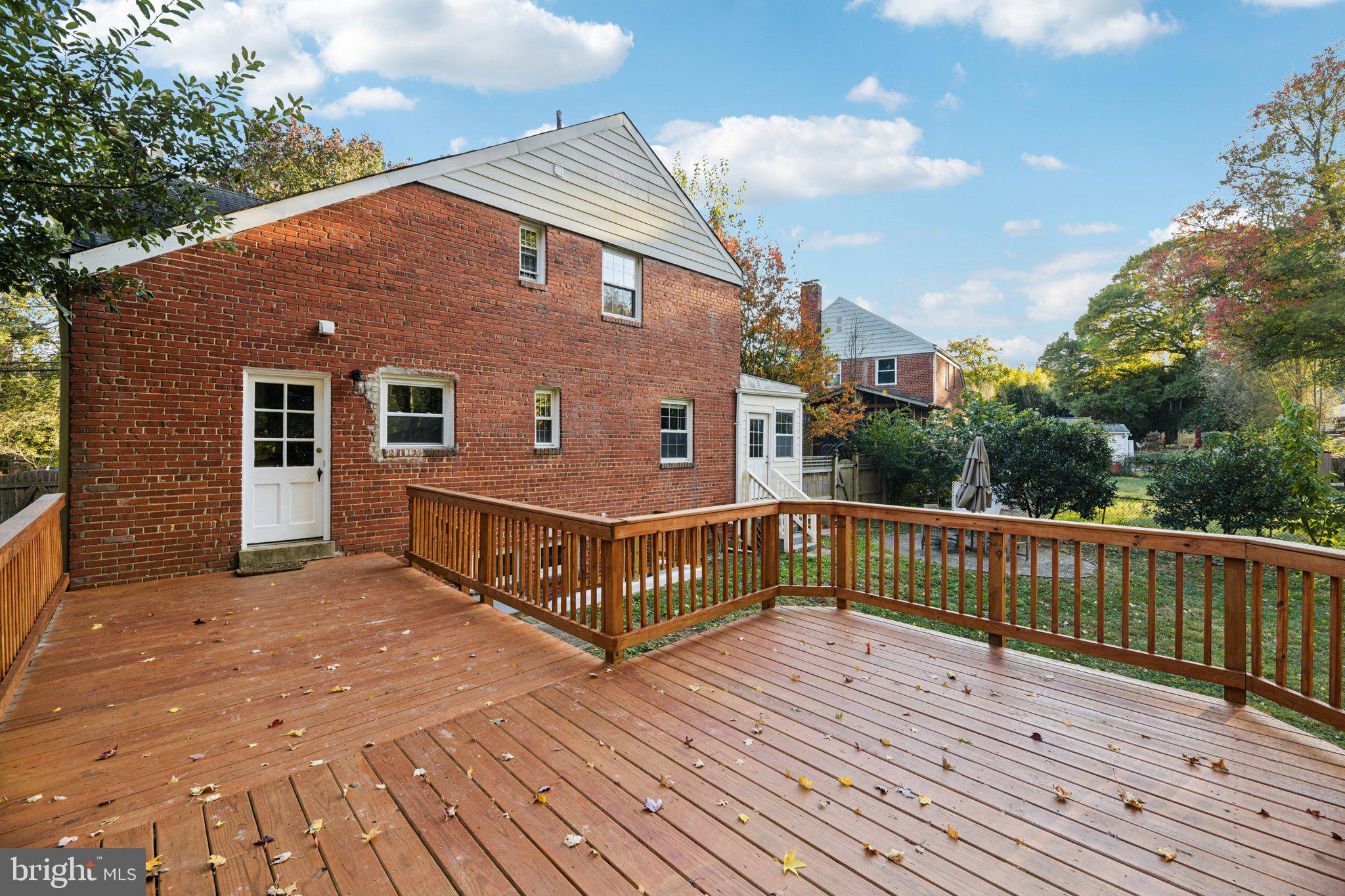 UNIVERSITY PARK - Residential