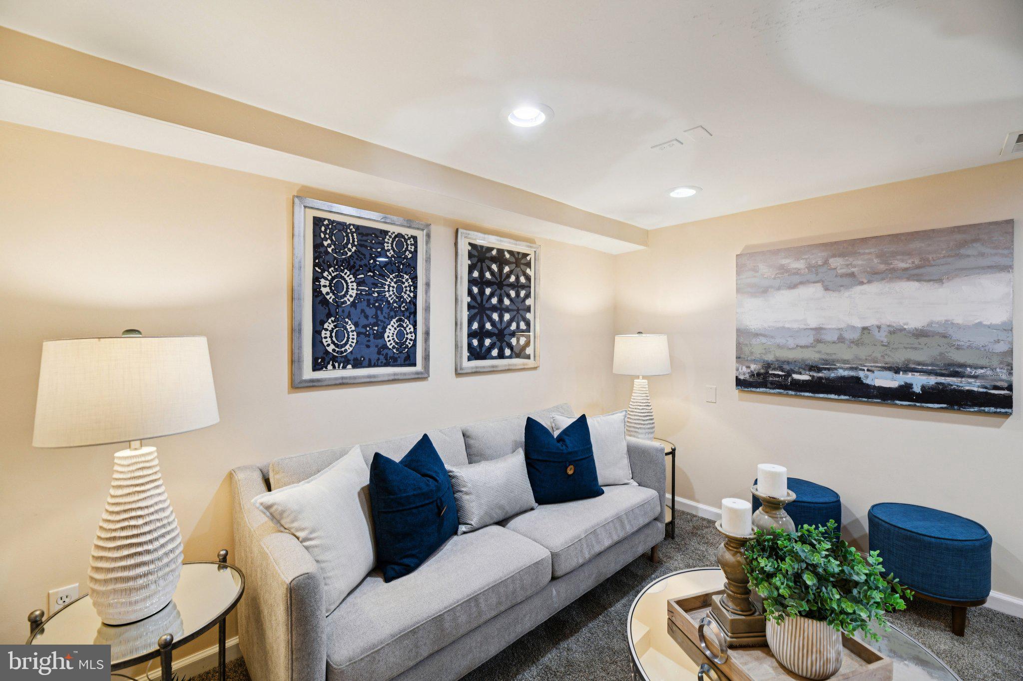 UNIVERSITY PARK - Residential