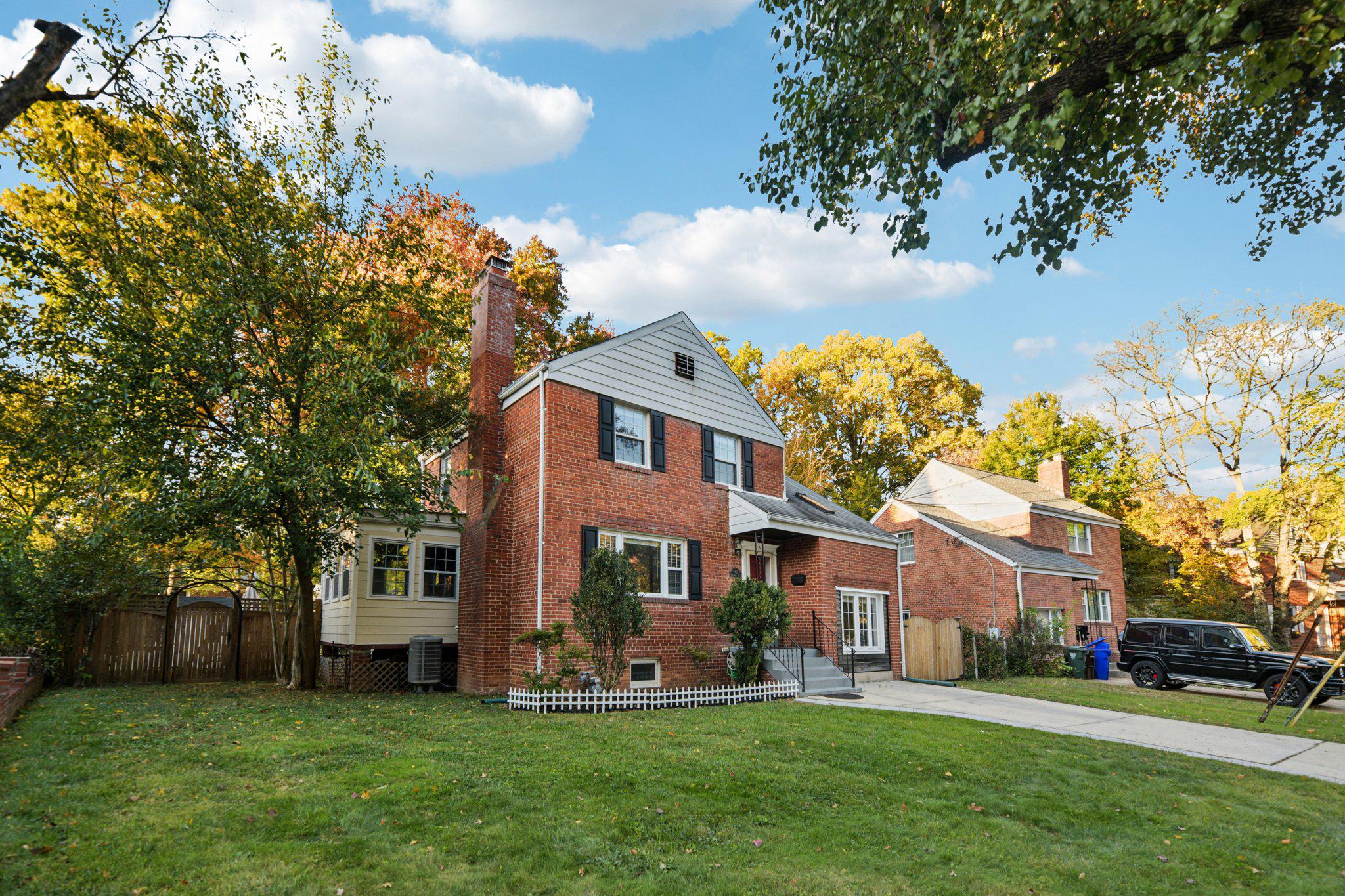 UNIVERSITY PARK - Residential