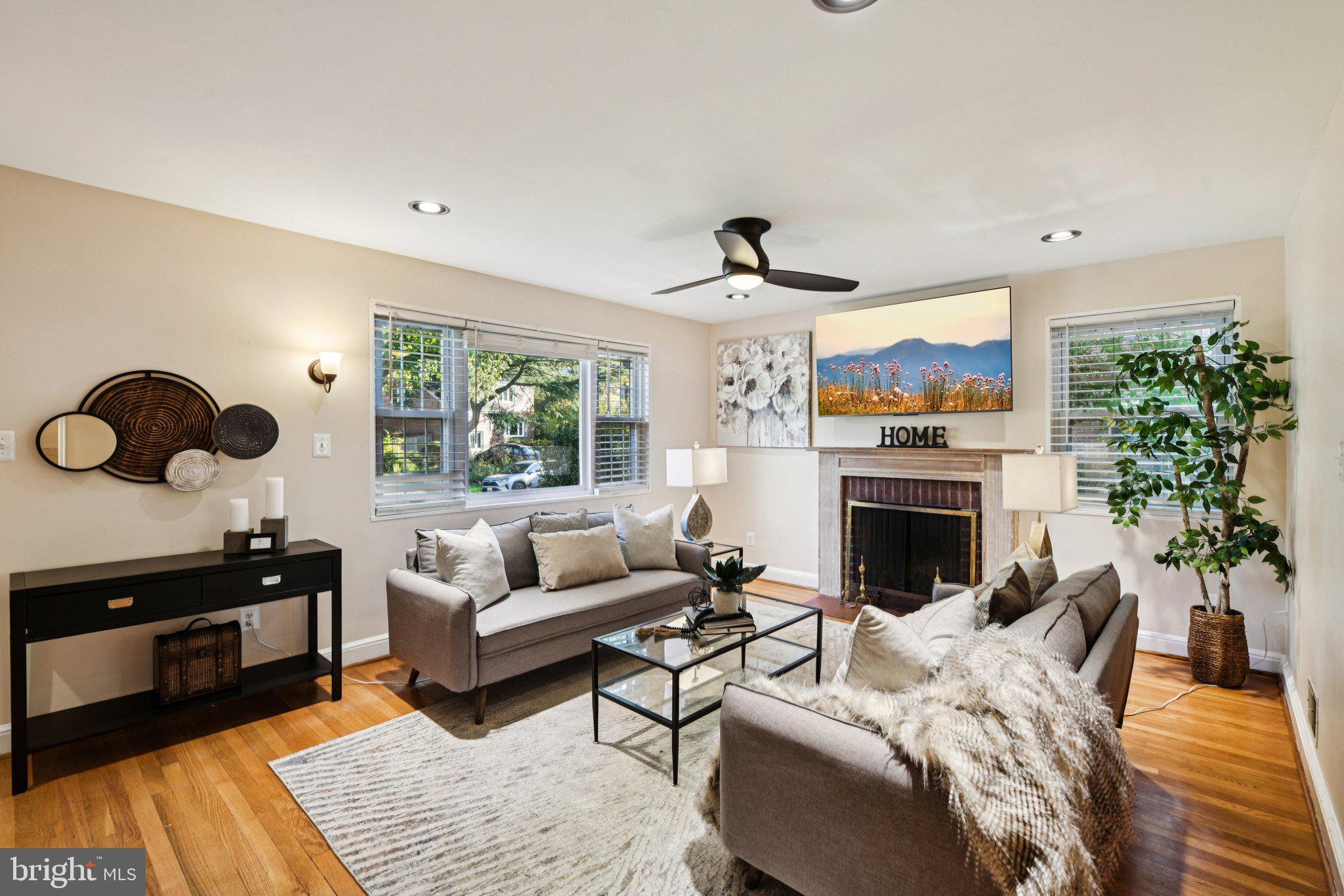 UNIVERSITY PARK - Residential