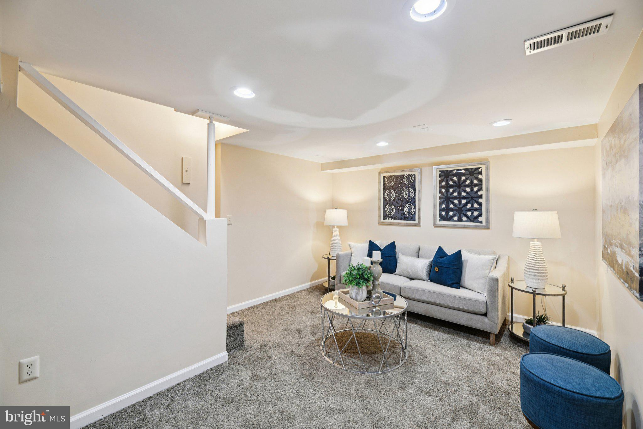 UNIVERSITY PARK - Residential