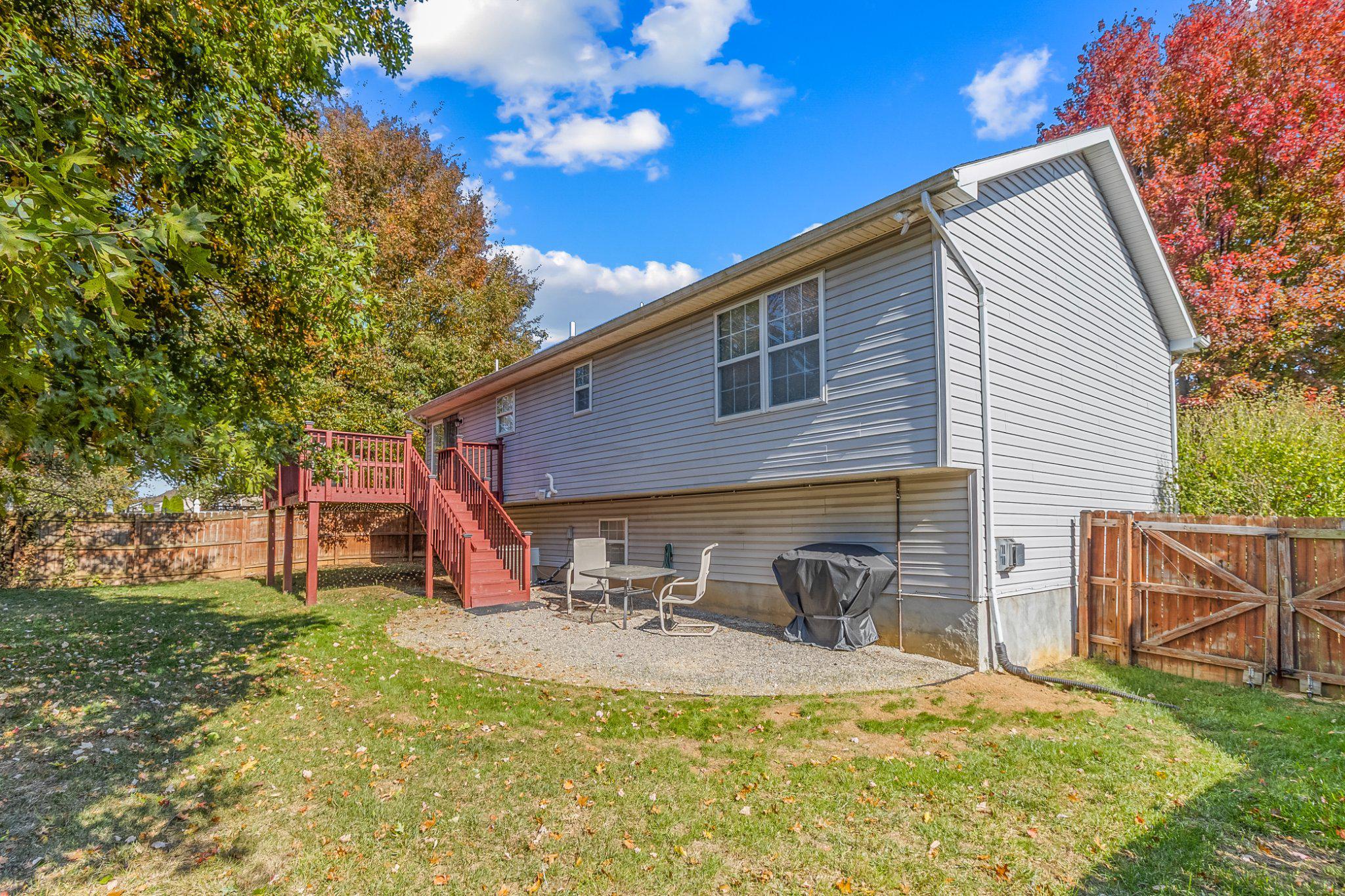 SYCAMORE VILLAGE - Residential