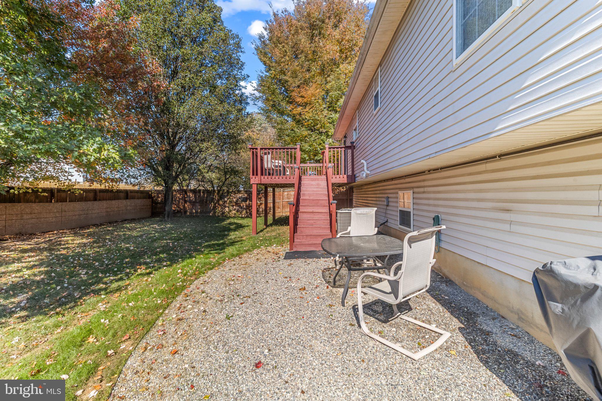 SYCAMORE VILLAGE - Residential