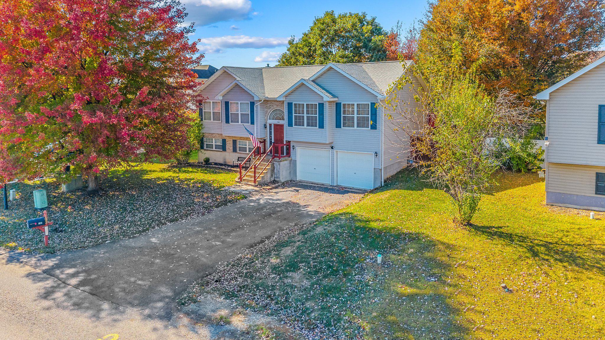 SYCAMORE VILLAGE - Residential