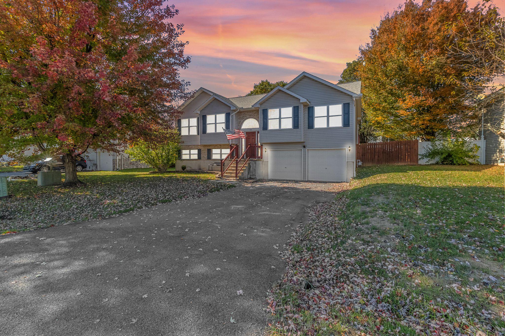 SYCAMORE VILLAGE - Residential