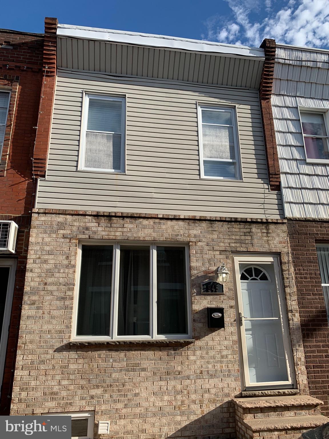 LOWER MOYAMENSING - Residential Lease