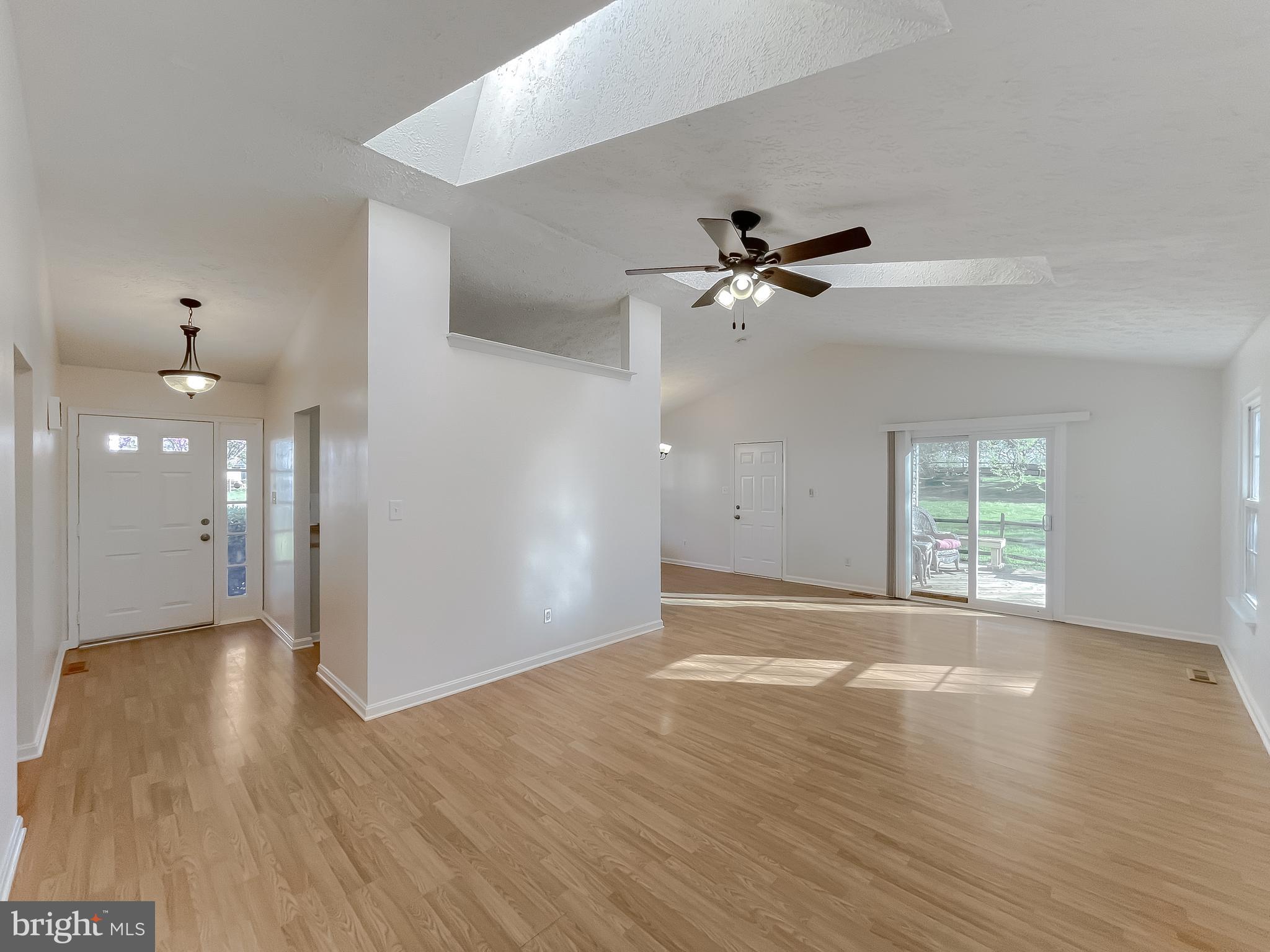 ST CHARLES HUNTINGTON - Residential