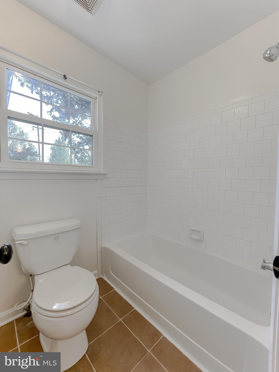 ST CHARLES HUNTINGTON - Residential