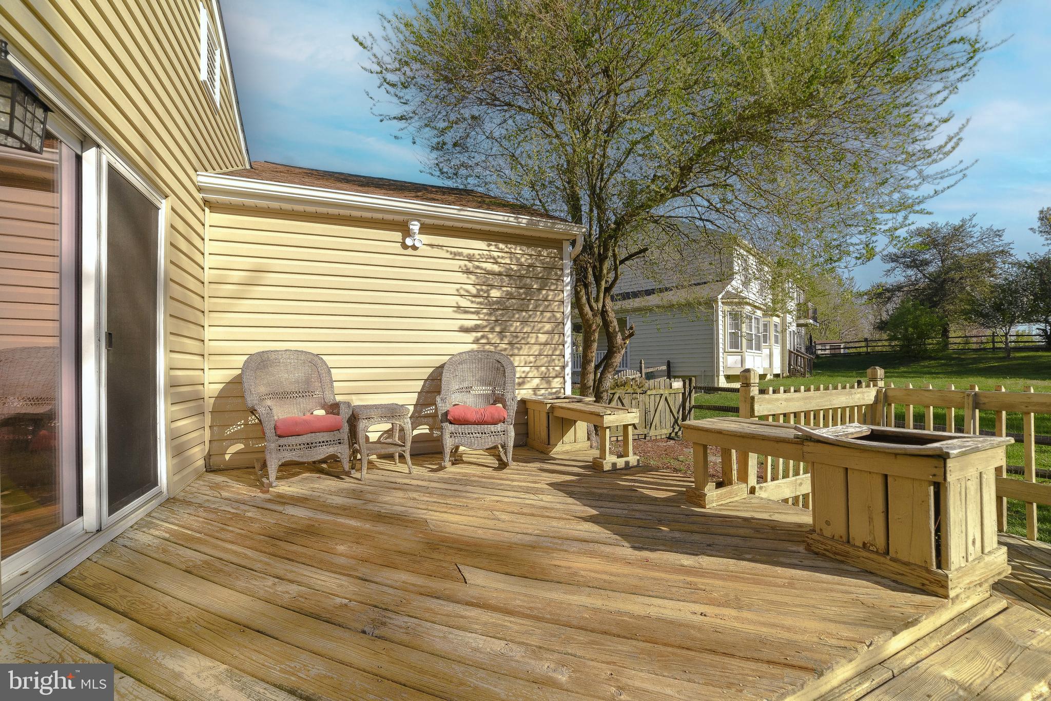 ST CHARLES HUNTINGTON - Residential