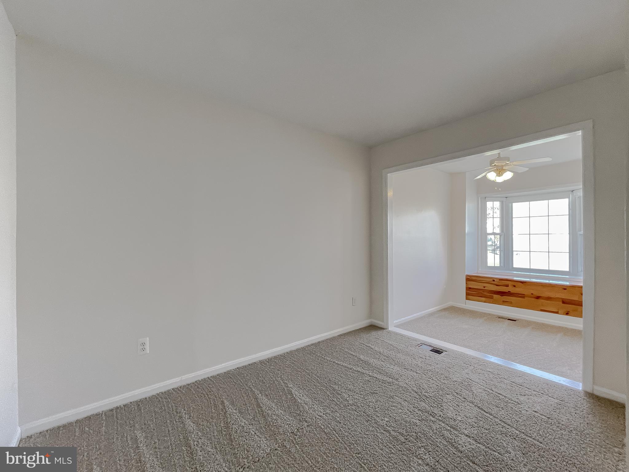 ST CHARLES HUNTINGTON - Residential