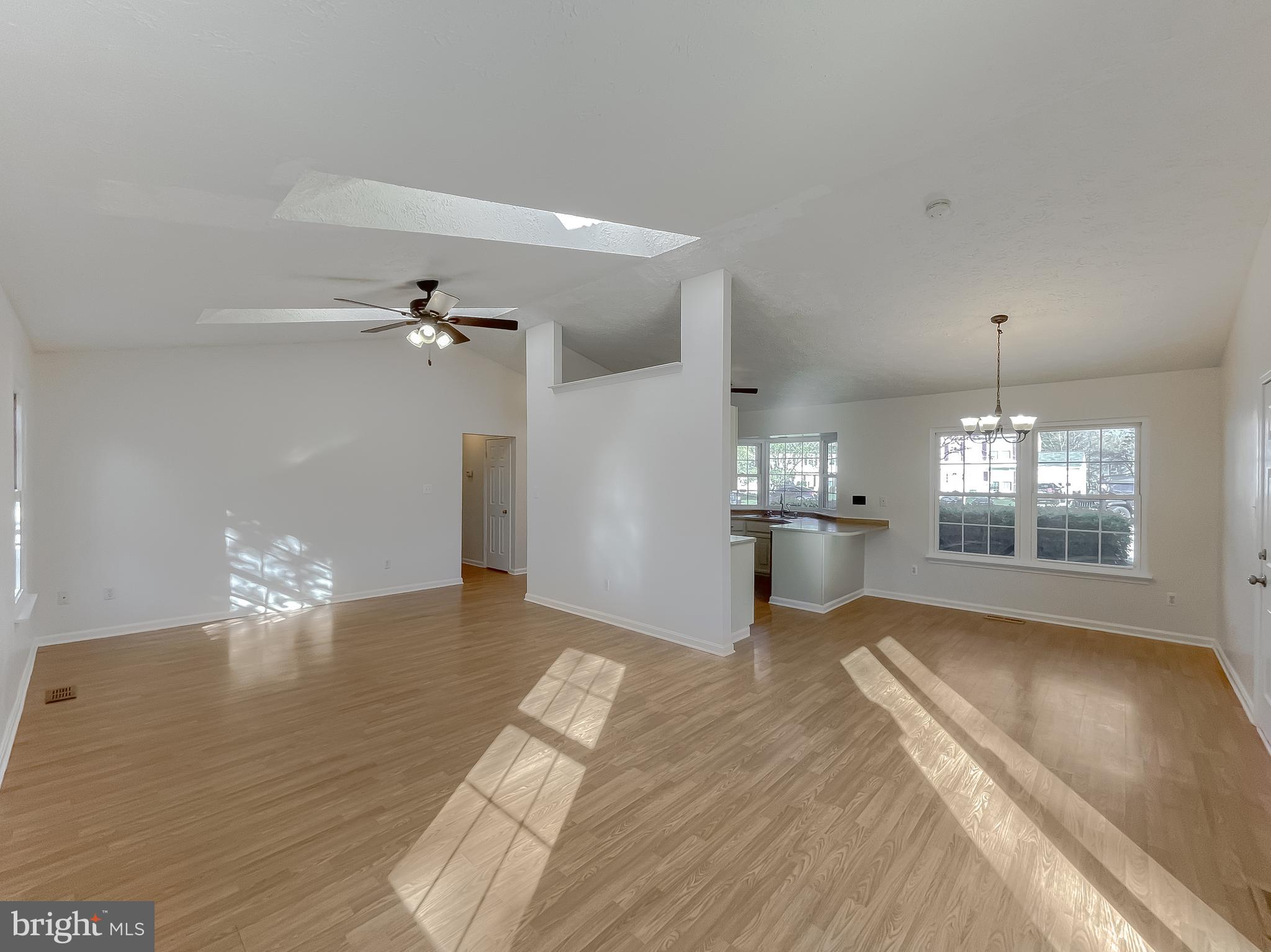 ST CHARLES HUNTINGTON - Residential