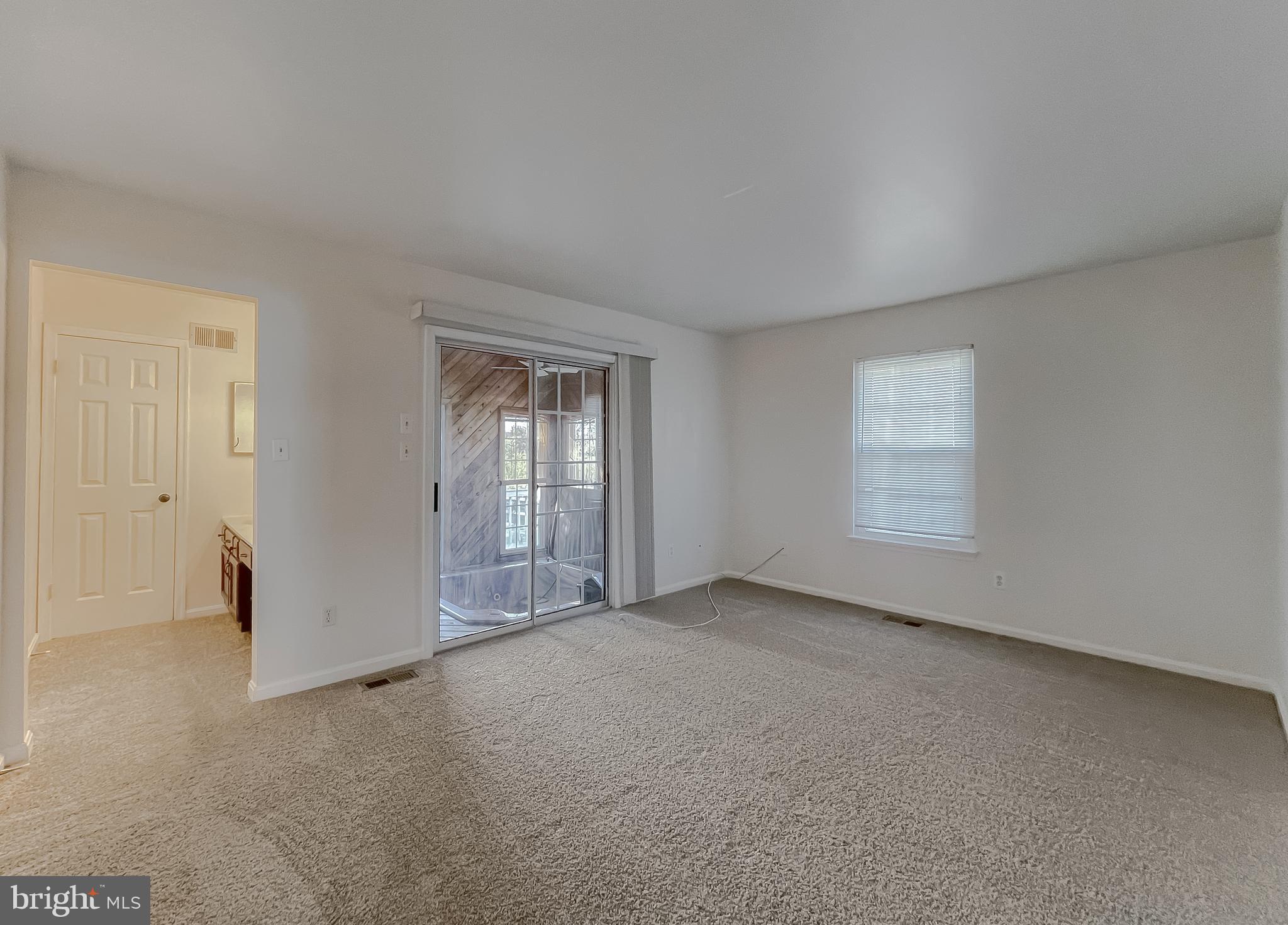 ST CHARLES HUNTINGTON - Residential