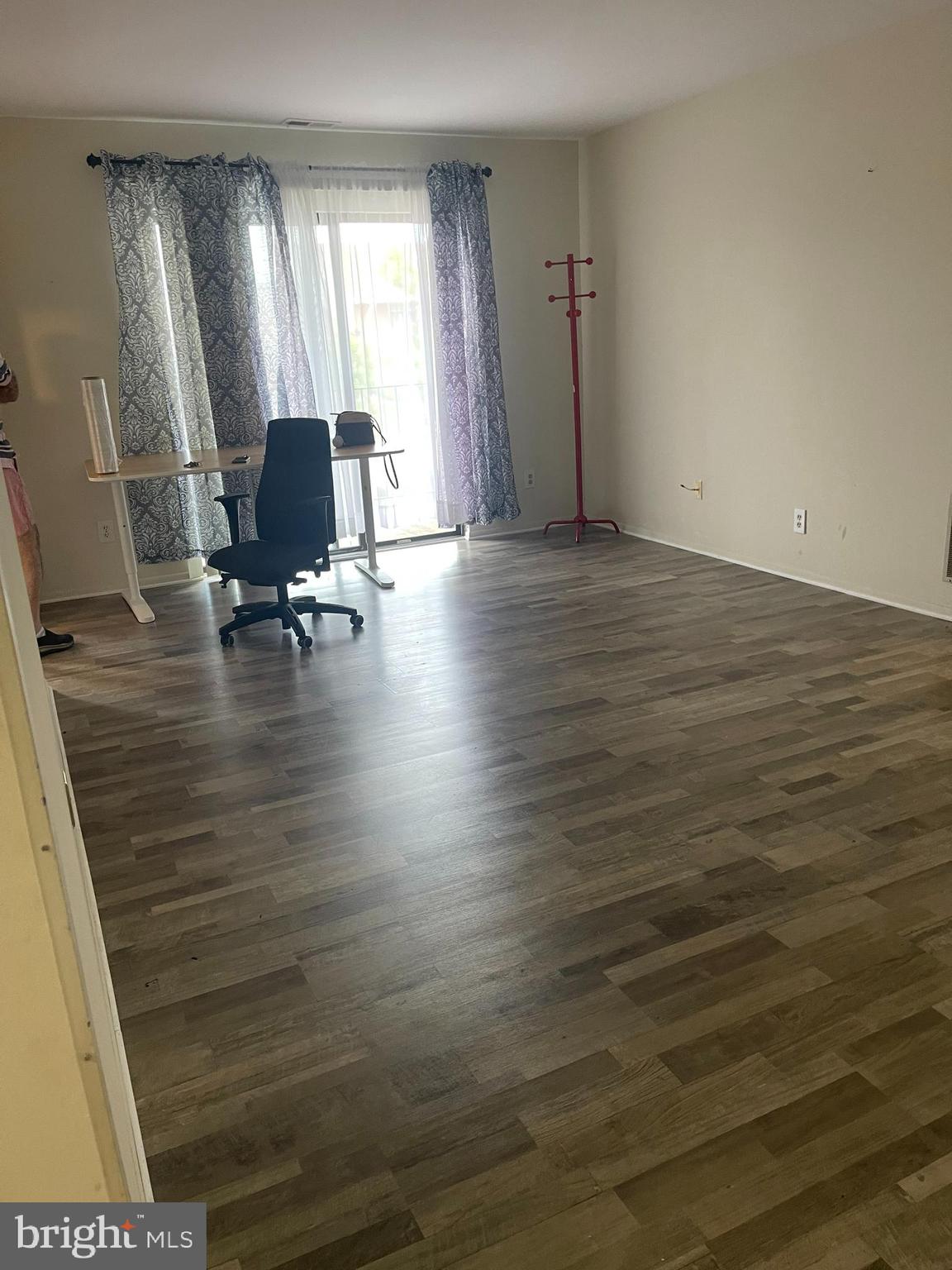 CATONSVILLE GATEWAY - Residential Lease