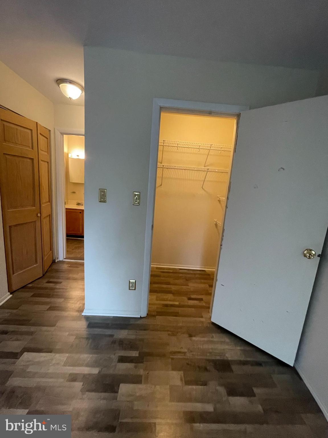 CATONSVILLE GATEWAY - Residential Lease