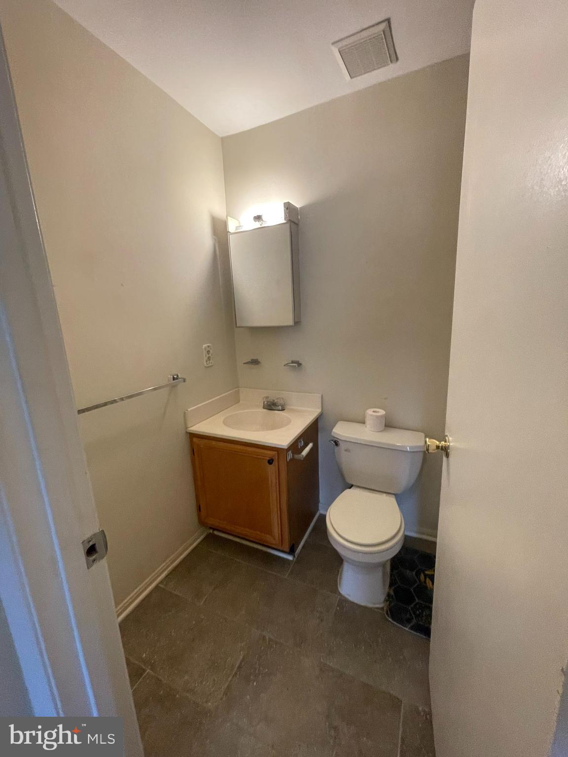 CATONSVILLE GATEWAY - Residential Lease