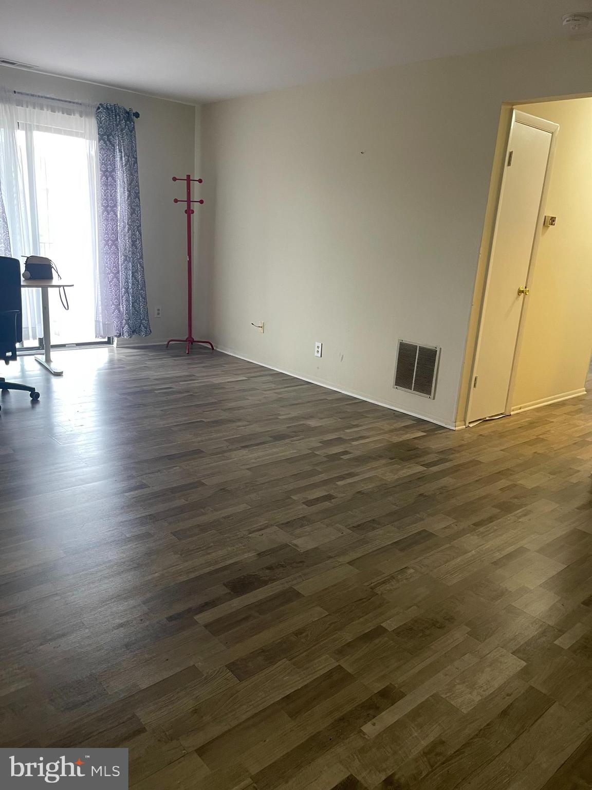 CATONSVILLE GATEWAY - Residential Lease