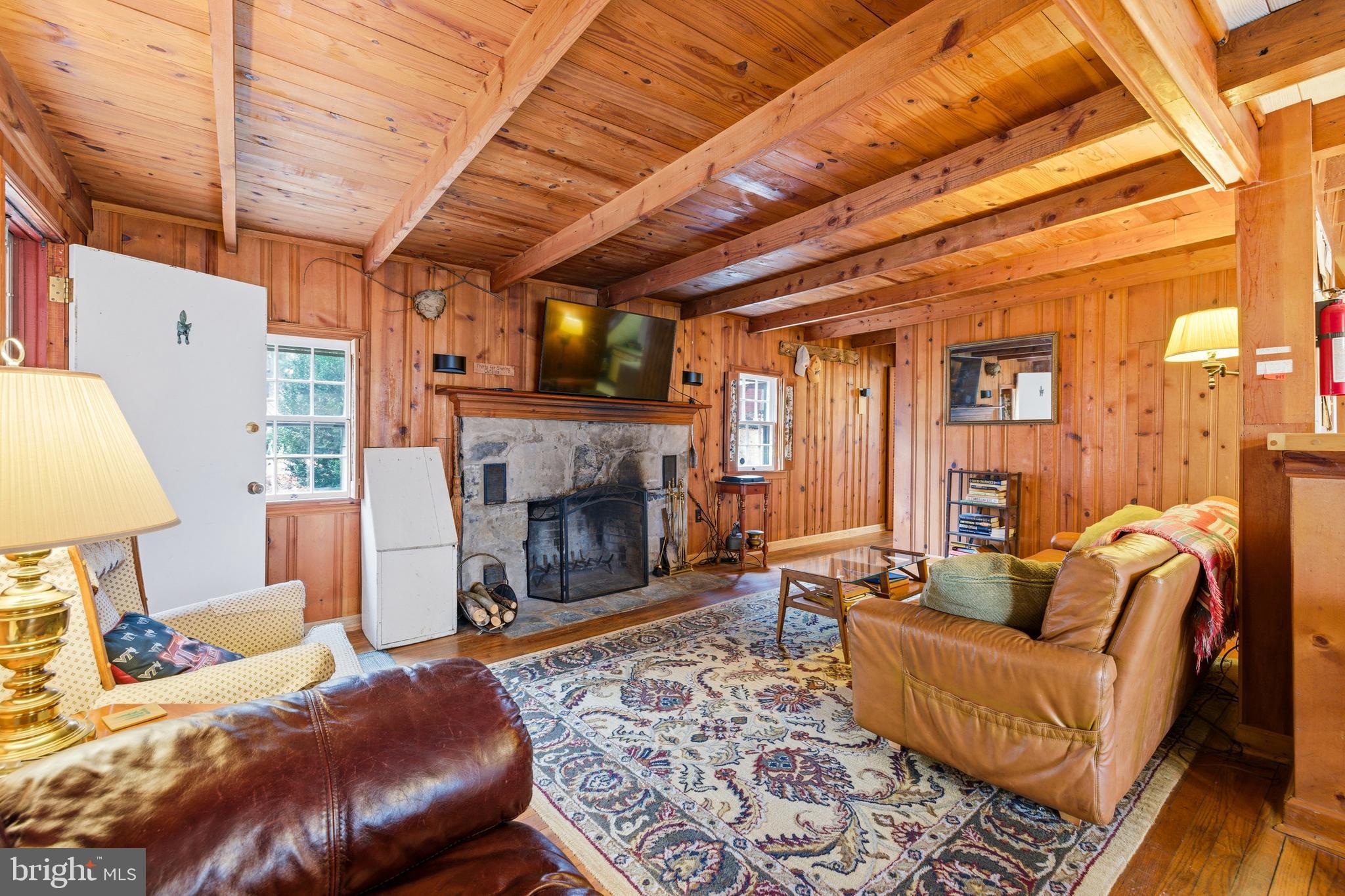 1918 JEWELL HOLLOW ROAD