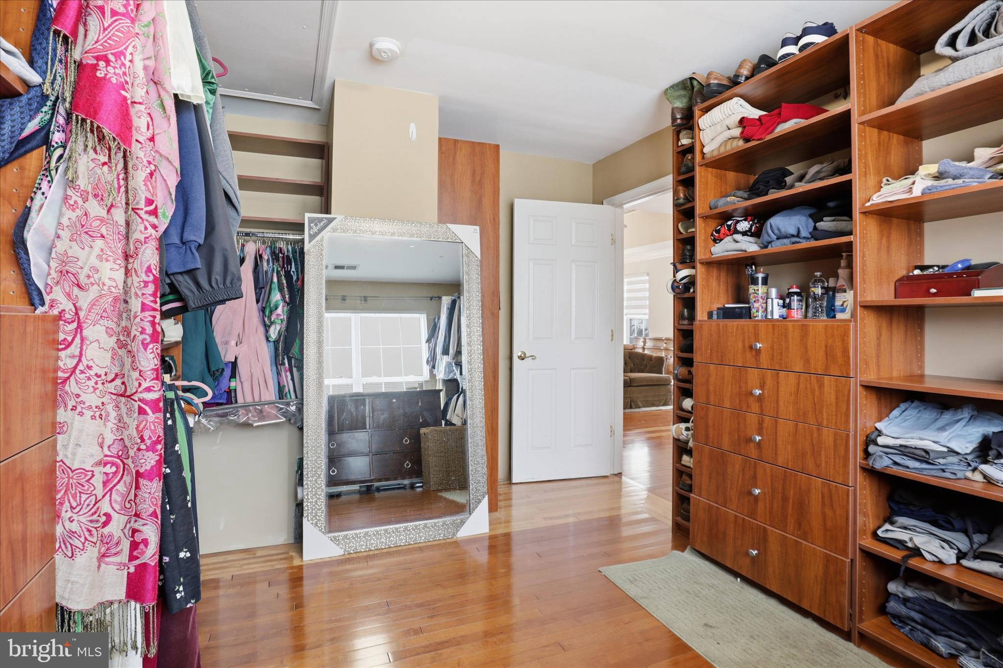 POTOMAC STATION - Residential