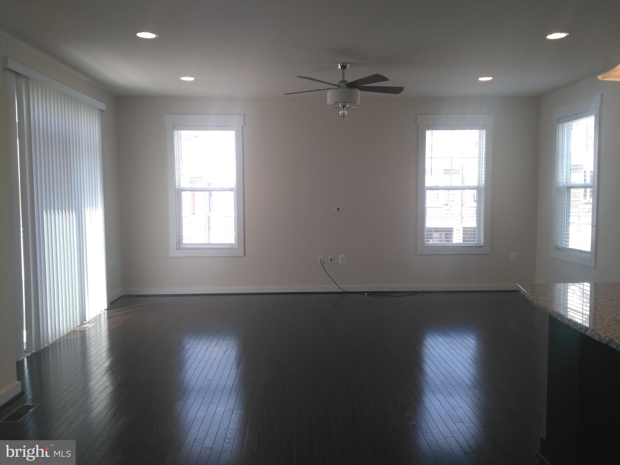 BRAMBLETON OVERLOOK - Residential Lease