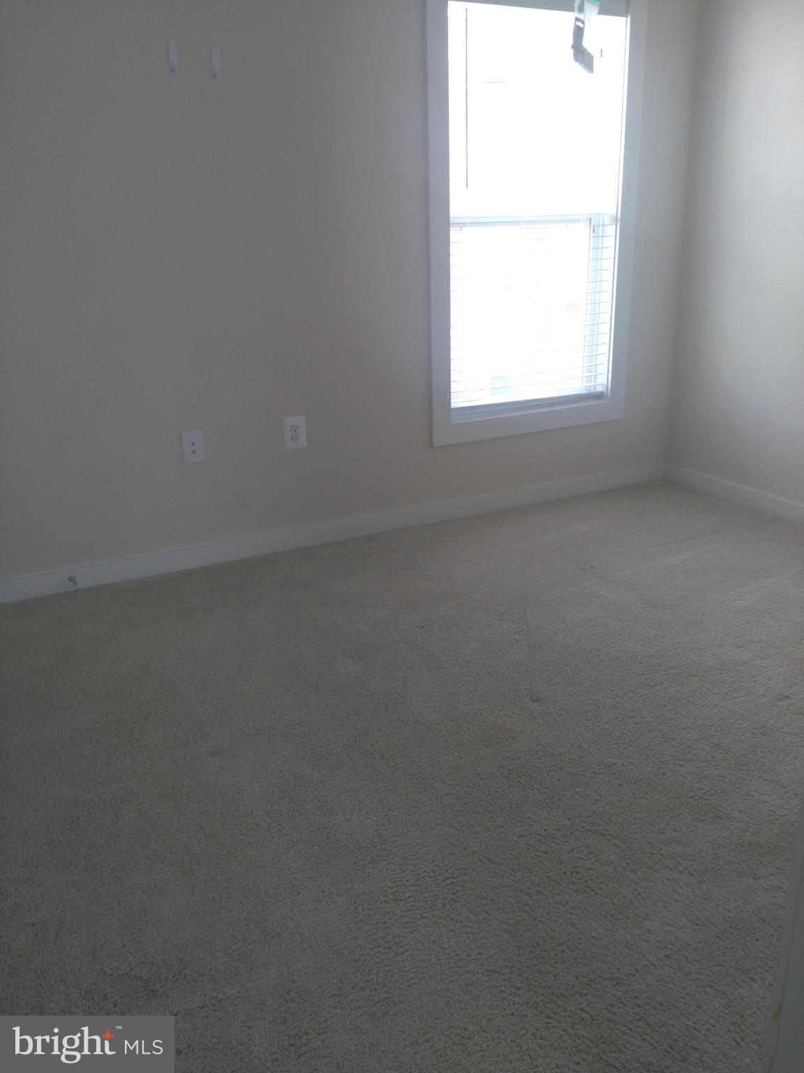 BRAMBLETON OVERLOOK - Residential Lease