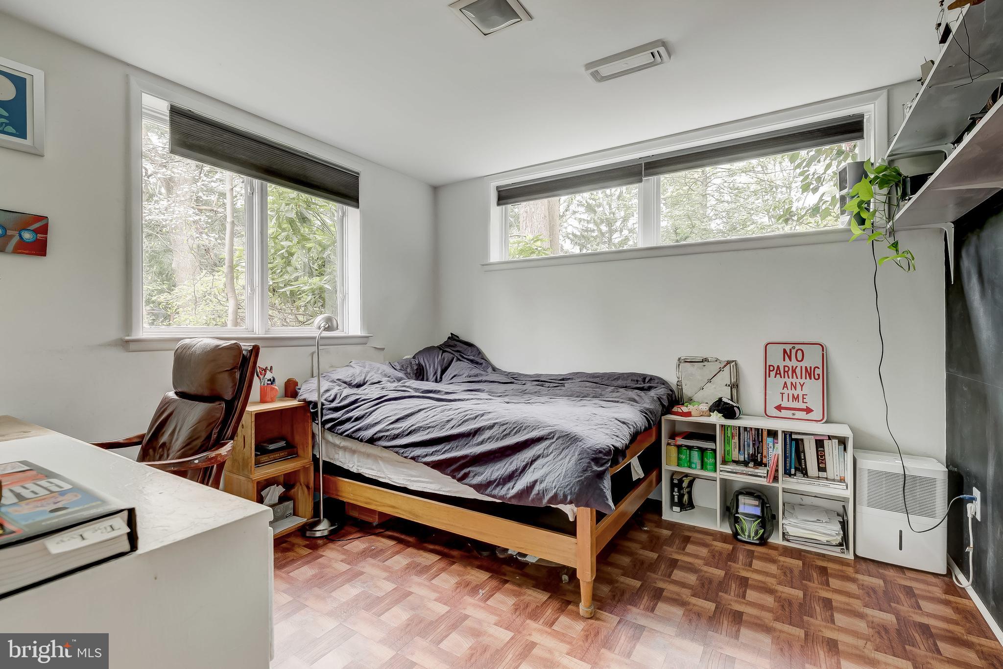 TEN HILLS - Residential