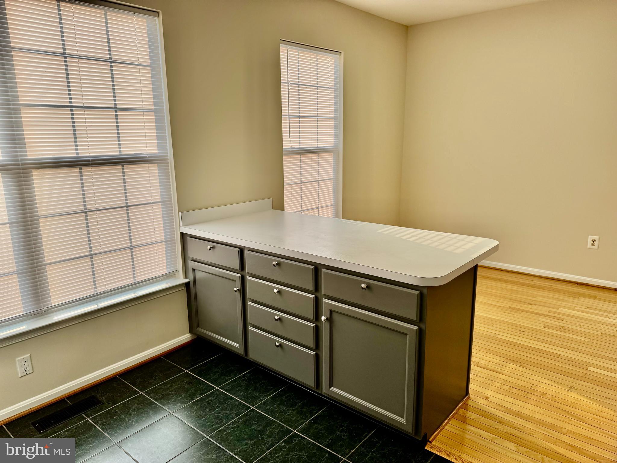 SOUTHLAKE AT MONTCLAIR - Residential Lease