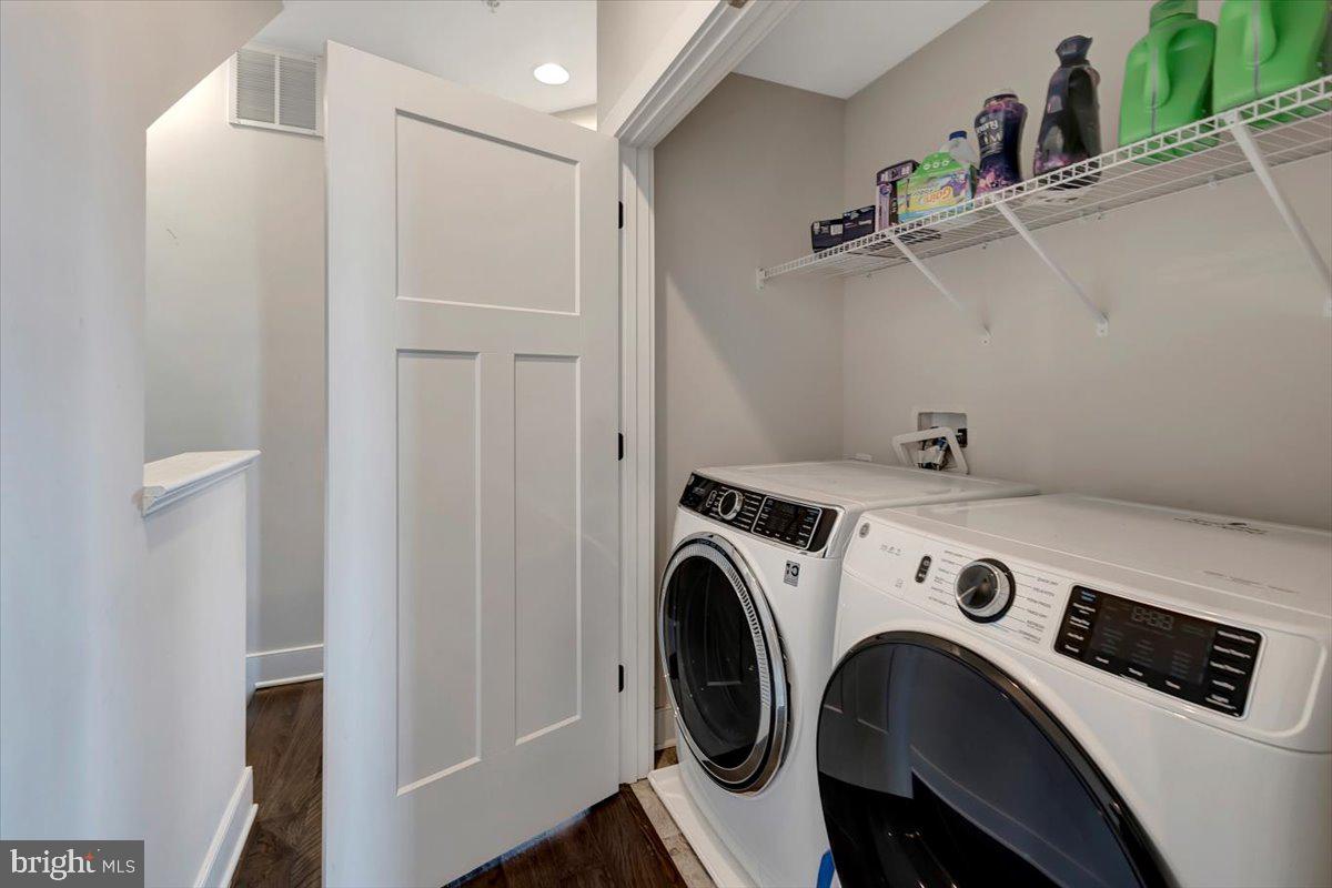 BREWERS HILL - Residential