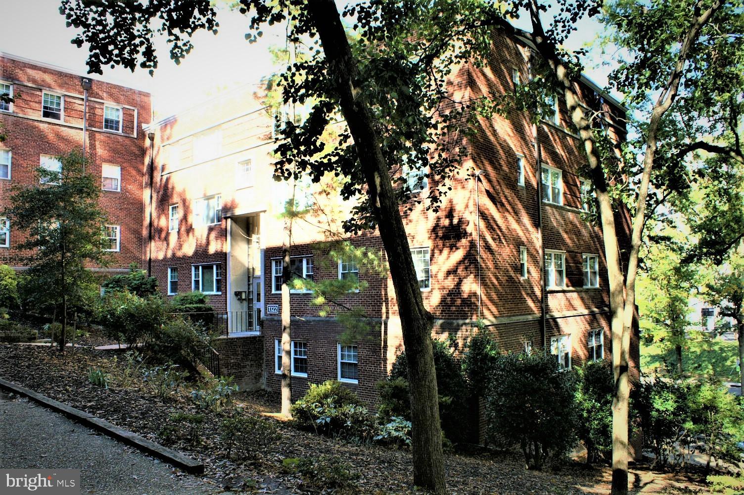 WESTMORELAND TERRACE - Residential Lease