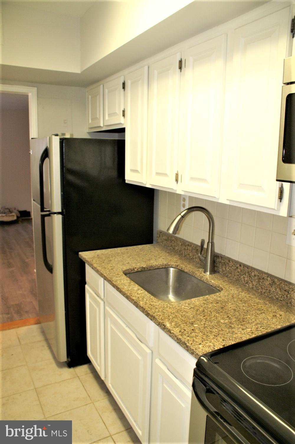 WESTMORELAND TERRACE - Residential Lease