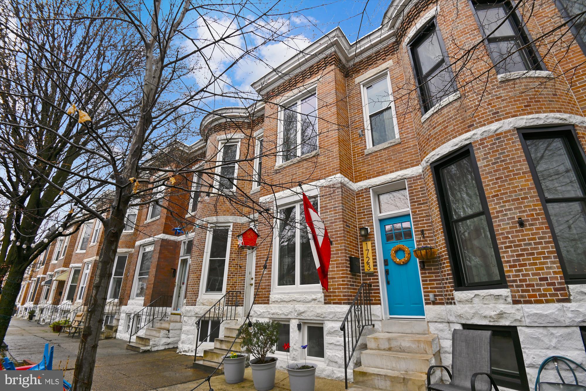 RIVERSIDE - Residential