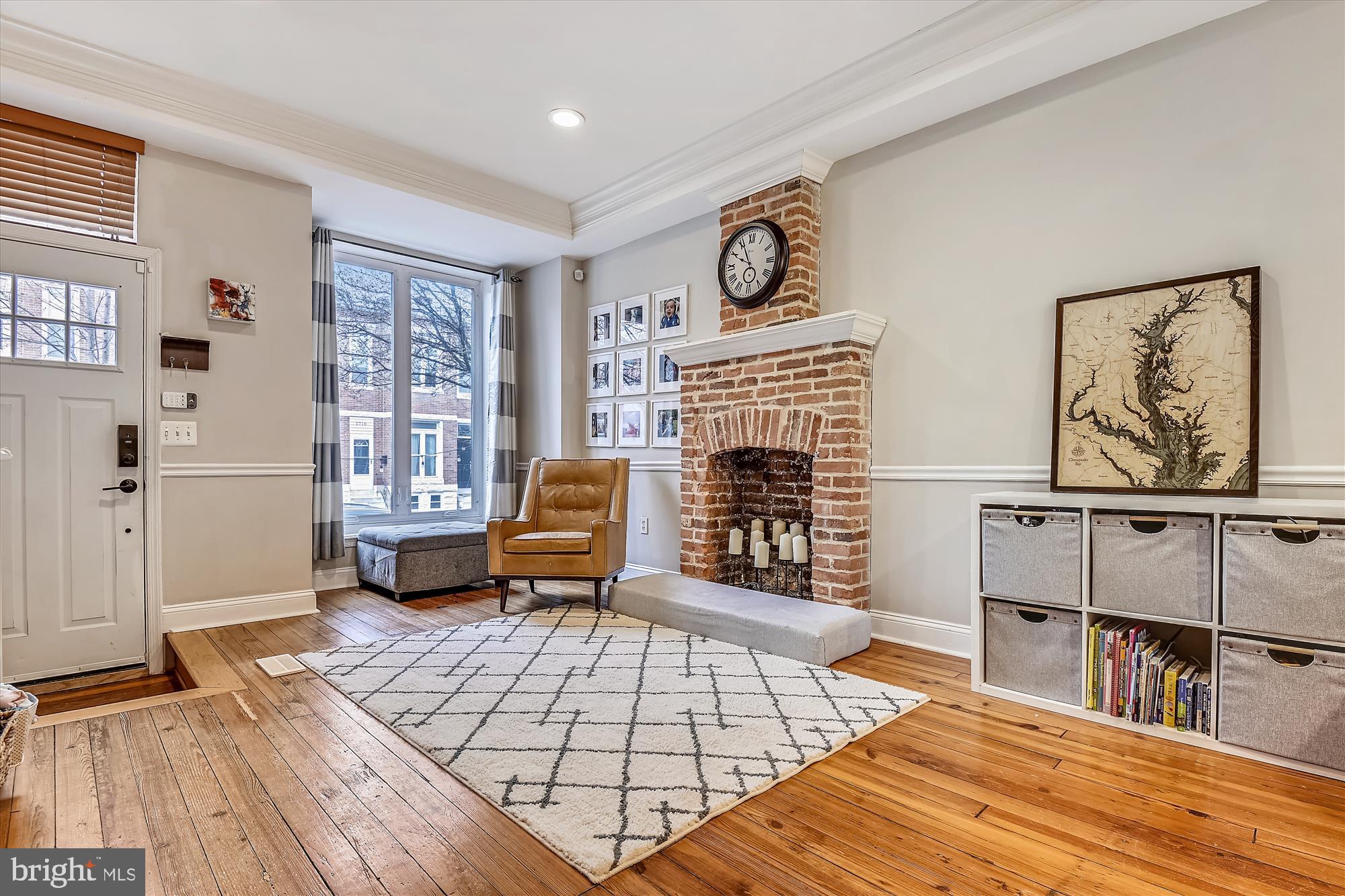 RIVERSIDE - Residential