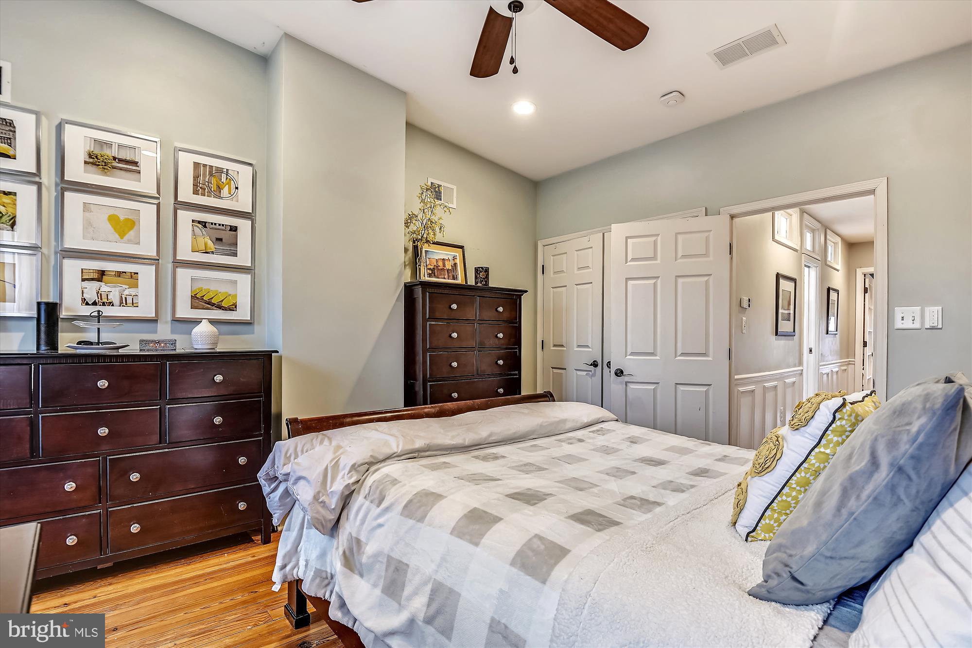 RIVERSIDE - Residential