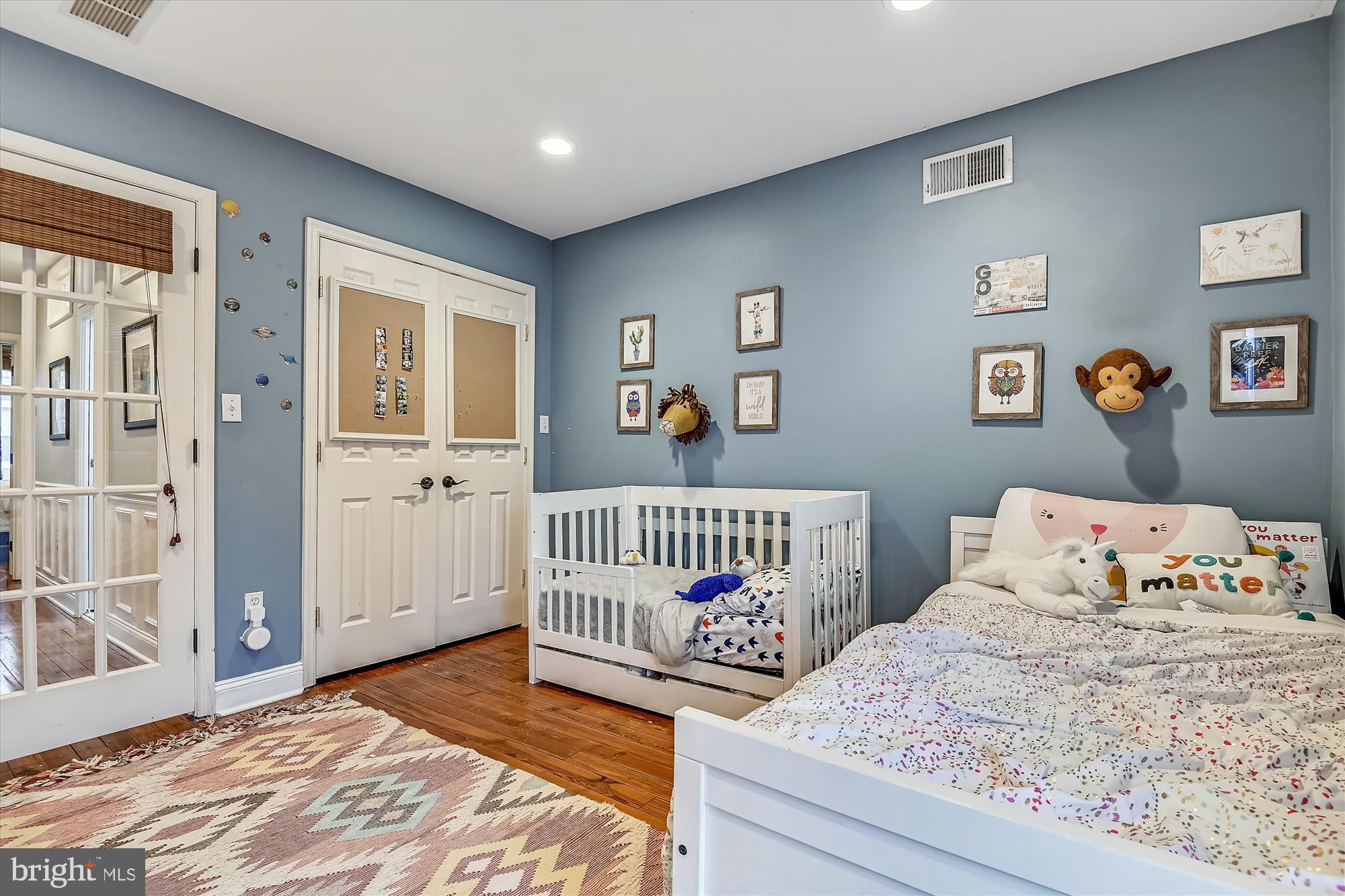 RIVERSIDE - Residential